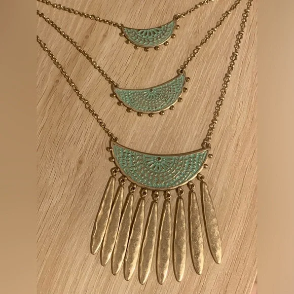 PRELOVED BOHEMIAN TRIPED LAYER NECKLACE - Picture 3 of 3